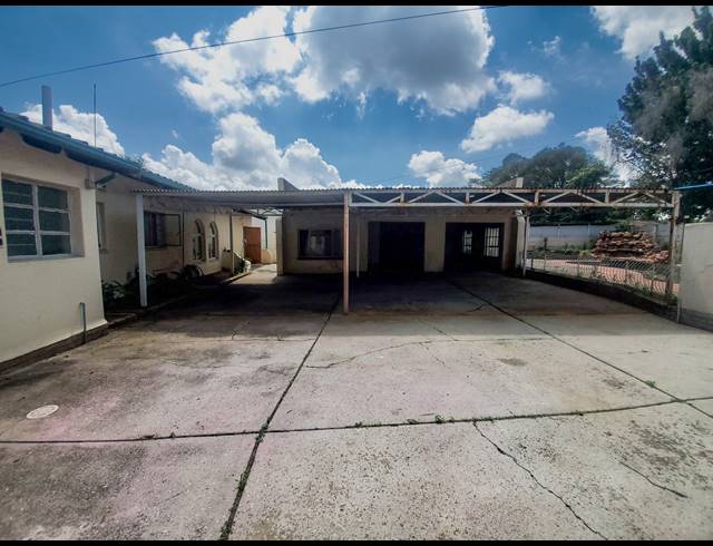 4 BEDROOM HOUSE FOR SALE IN VAALPARK